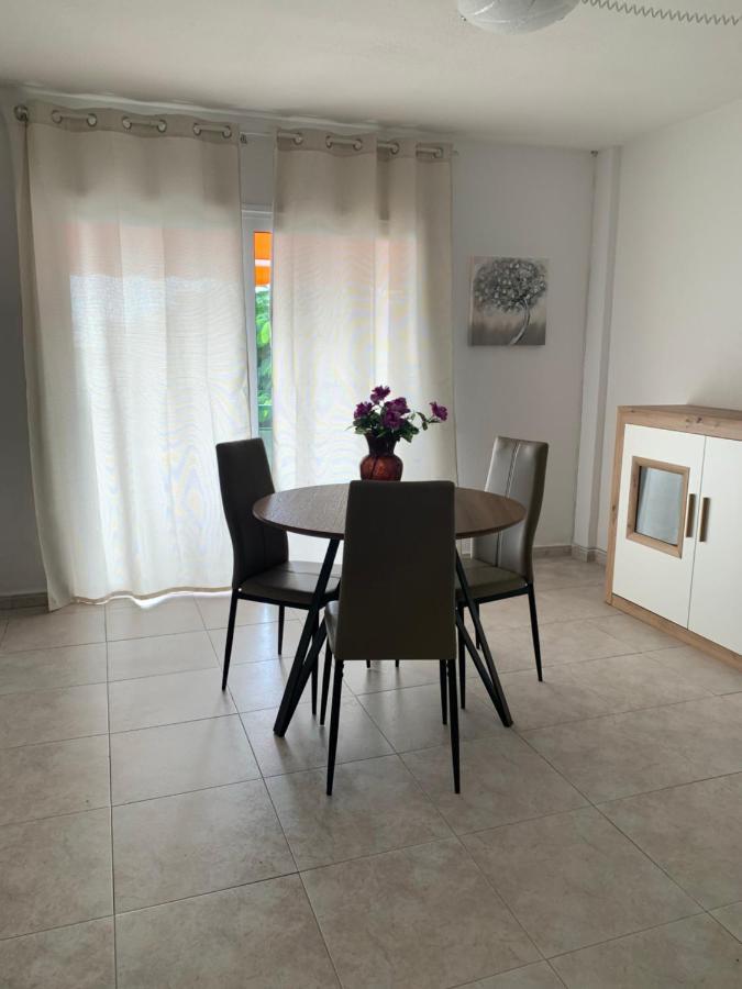 Ferienwohnung Comodoro, Situado En Frente Del Mar Los Cristianos  Exterior foto
